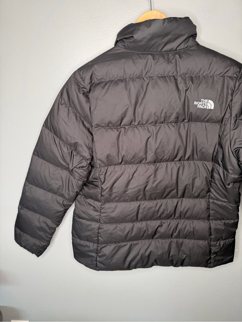 The North Face 550 Down Puffer - Picture 6 of 11